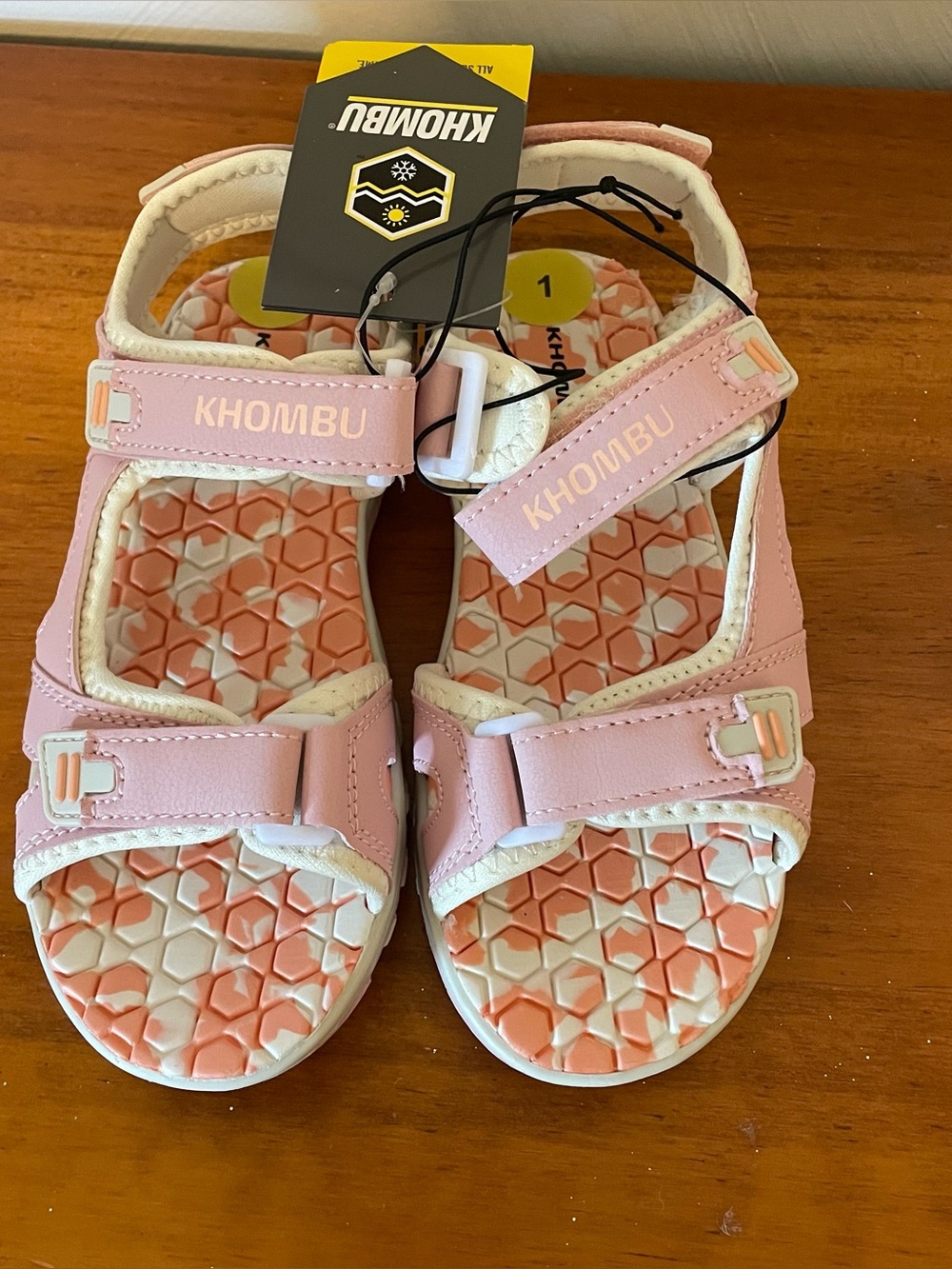 Khombu Girls Pink Sandals Size 1 NWT